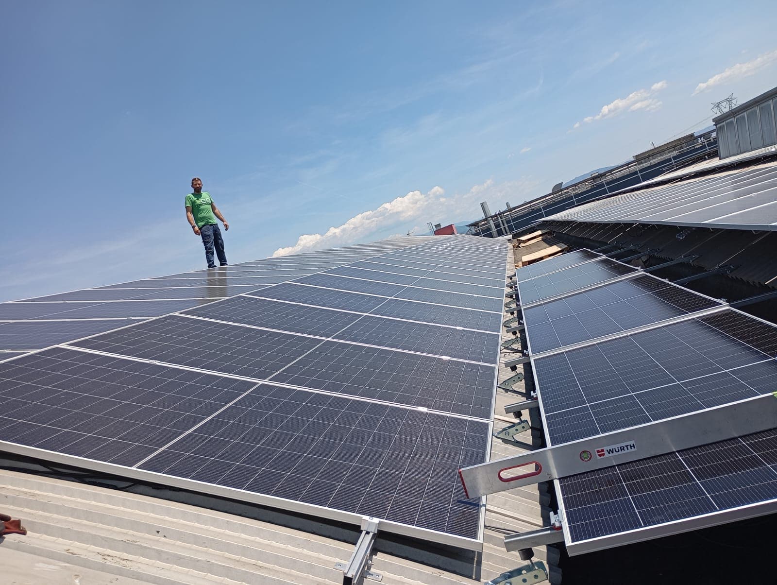 Impianto fotovoltaico industriale a Firenze